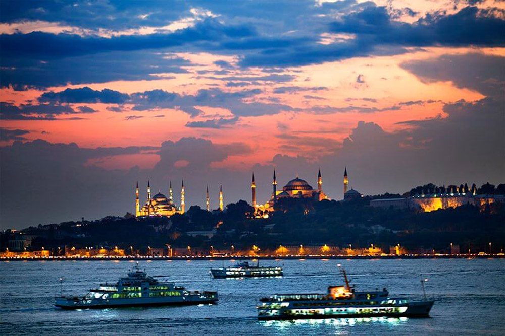 bosphorus cruise day or night